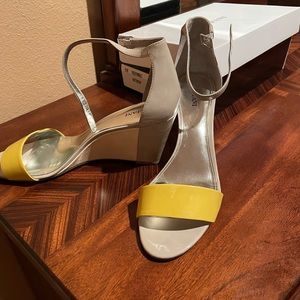 Alfani tri-color wedges